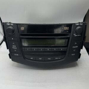 Toyota OEM Radio CD Player 86120-42160 2008 Corolla Matrix WMA MP3 AUX Untested